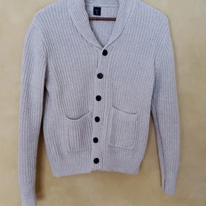 GAP SWEATER